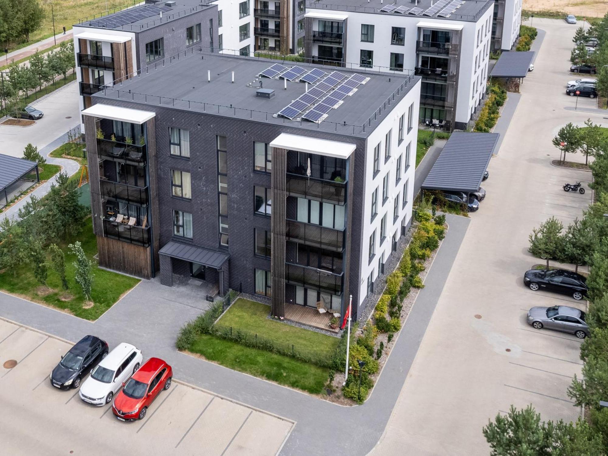 D33 Vilnius - Brand New Luxury Apartment With Terrace, Garden, Ac And Parking Exteriör bild